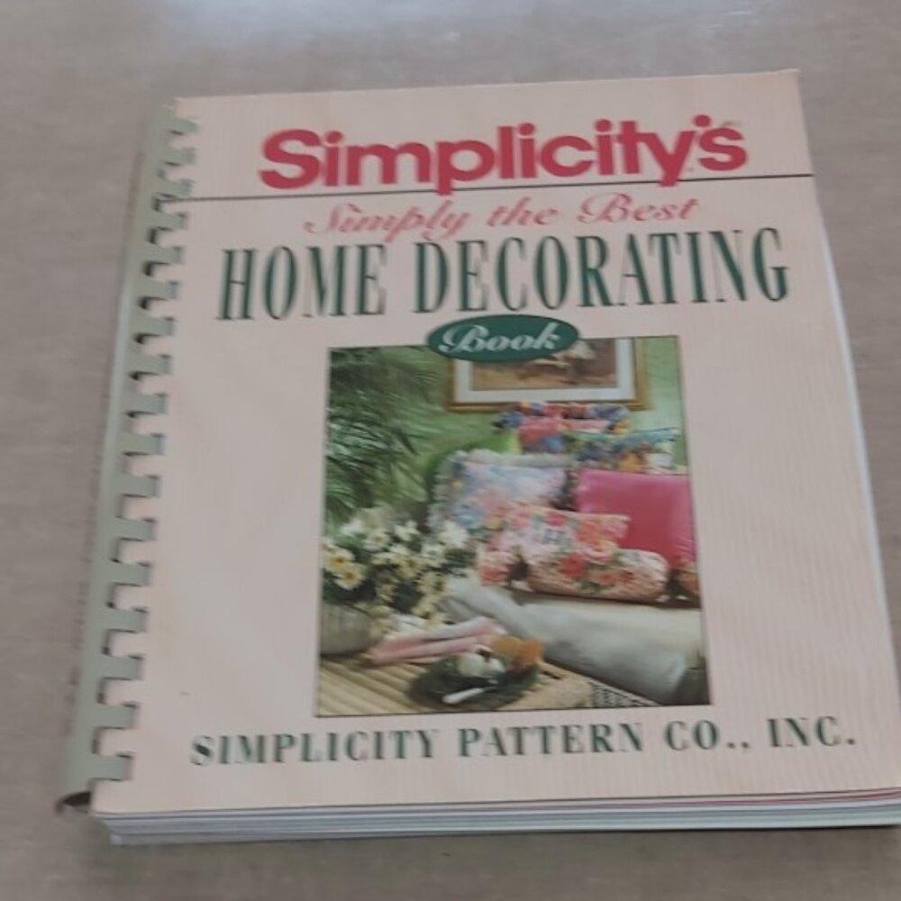 SIMPLICITY’s SIMPLY THE BEST HOME DECORATYING BOOK